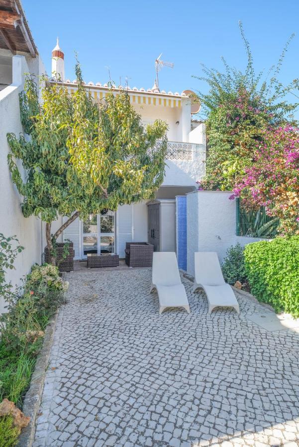 Casa Caravela, Luz Esterno foto